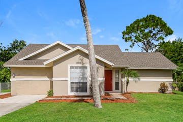 17412 Oriole Rd Fort Myers, FL 33967